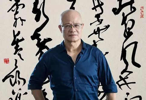 邱振中