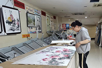 南岸玲珑雅阁书画室